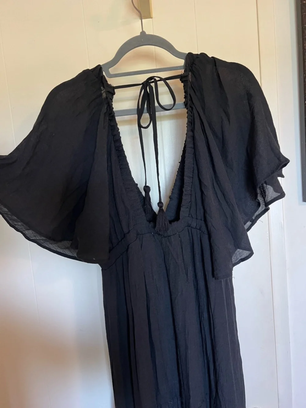 Black V-Neck Maxi Dress with Tie Back Detail - Picture 6 of 7